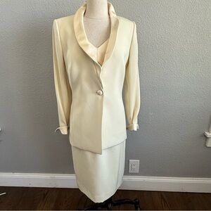 Sunny Choi Dress Suit Size 4 Silk Satin Trim Structured‎ Collar